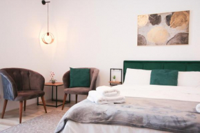 Premium Studio next to National Arena & Park